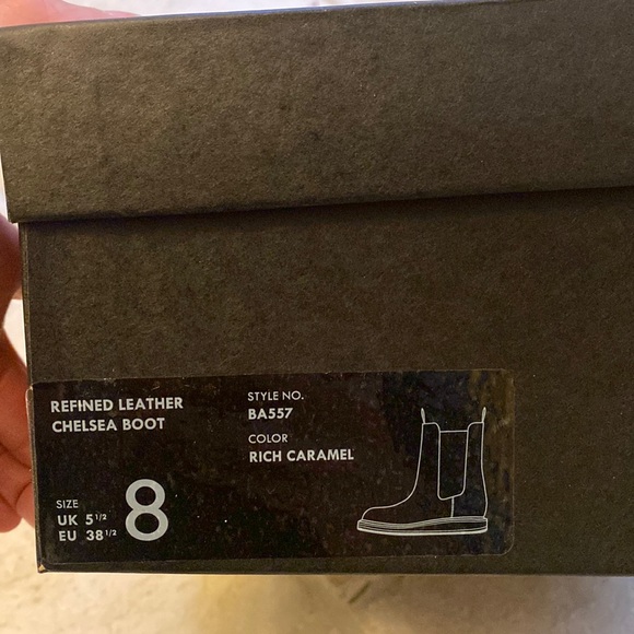 J. Crew Chelsea Leather Boot NEW! - Picture 4 of 6